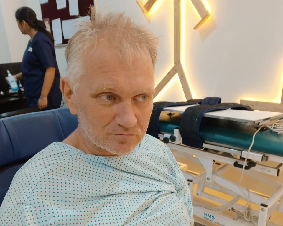 Андрей Сычев: Помогите вернуться к преподаванию и путешествиям